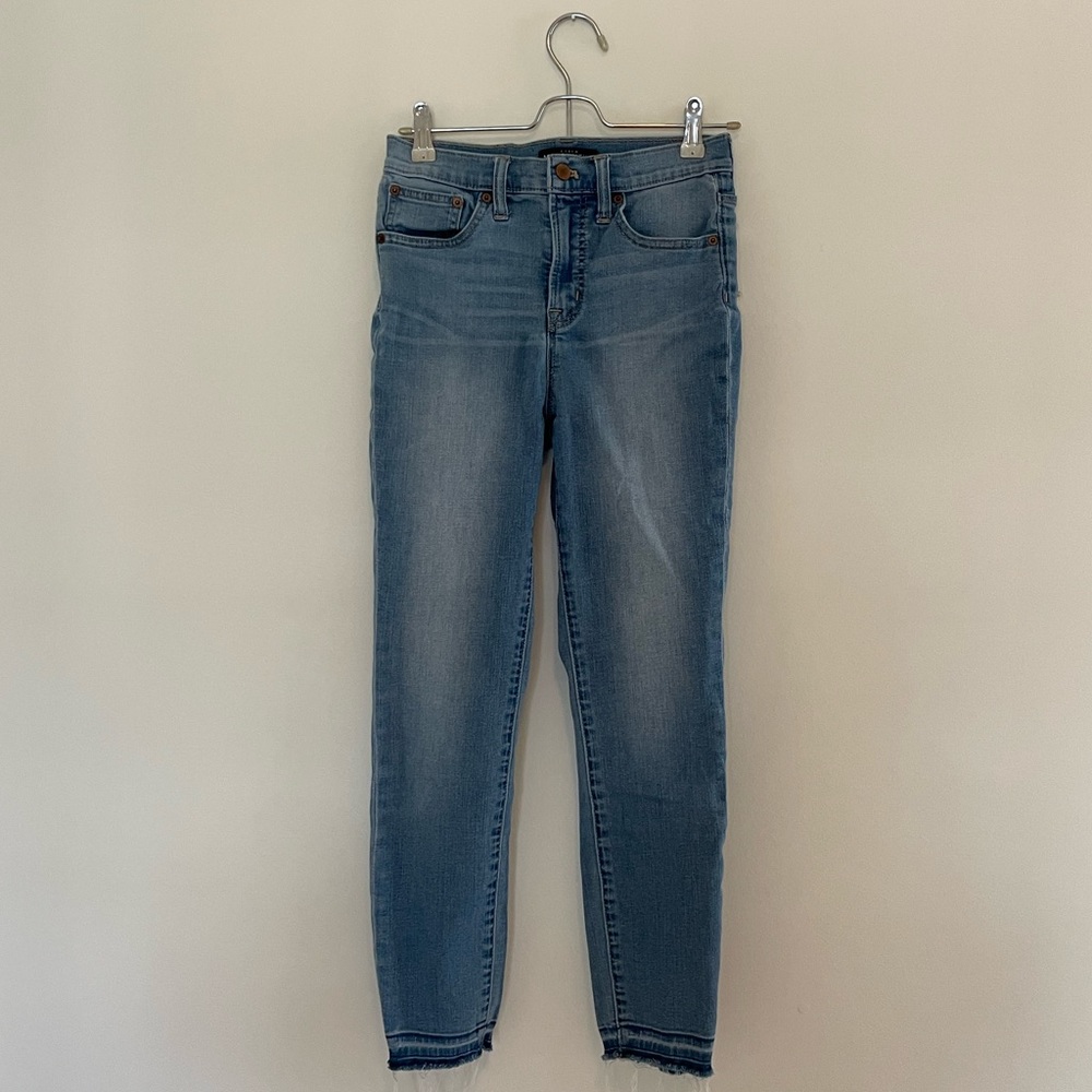 Frayed Edge Skinny Jeans